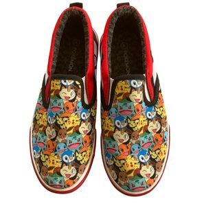 Groundup Pokémon loafer slip on kids shoes size 4